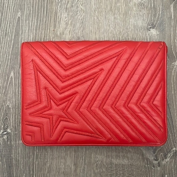 Red Purse - Picture 1 of 5